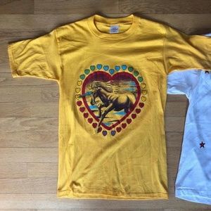 VINTAGE UNICORN RAINBOW HEARTS Tshirt Never Worn